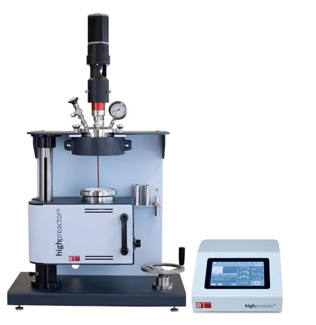 High-pressure reactor technology